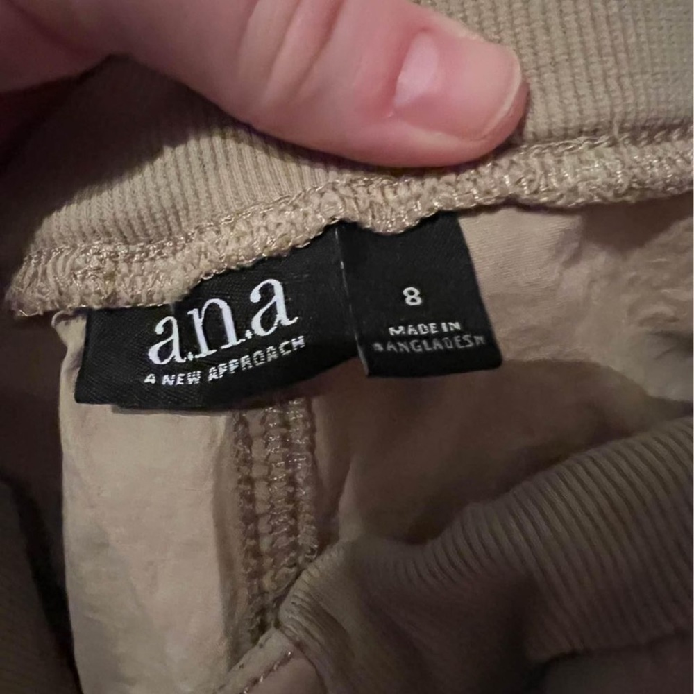 Brand-A.n.a -a new approach    $3 each 
One pair size 8 
One pair size 10
